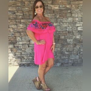 Boutique Umgee Fuchsia Dress with Floral Details